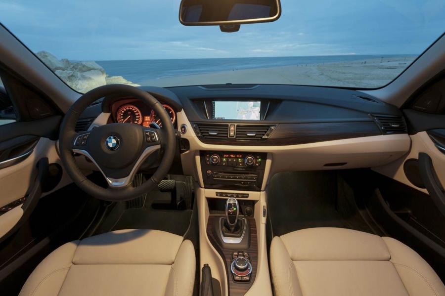 BMW X1 2013 года  (фото 67 из 177)